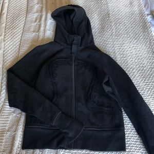 Black lululemon scuba hoodie